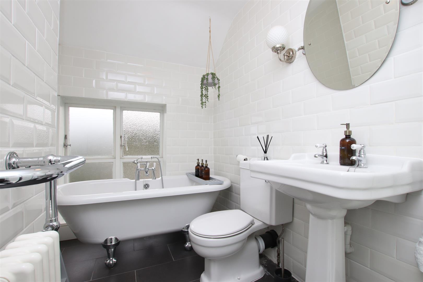 Grosvenor Place, Bath, BA1